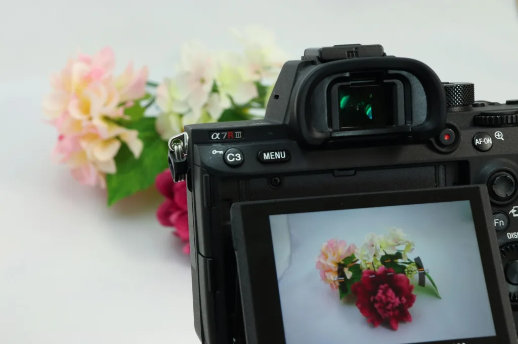 圖 / 值得信賴的婚禮攝影工作室，能夠為你的婚禮創造最浪漫的回憶。